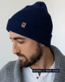 ŁOS-KOPYTO-RWS-granatowa-czapka-dark-blue-MOOSE-z-welny-merino-mulesing-free-niegryzaca-cienka-ciepla-welniana-eko-wool-beanie-hat.png