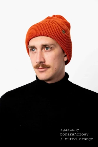 ŁOS-KOPYTO-RWS-zgaszony-pomarańczowy-czapka-orange-MOOSE-z-welny-merino-mulesing-free-niegryzaca-cienka-ciepla-welniana-eko-wool-beanie-hat (2).jpg