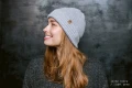 JELEN-KOPYTO-RWS-jasny-szary-light-grey-DEER-czarna-czapka-z-wełny-merino-mulesing-free-niegryzaca-cienka-ciepla-welniana-eko-wool-beanie-hat (2).jpg