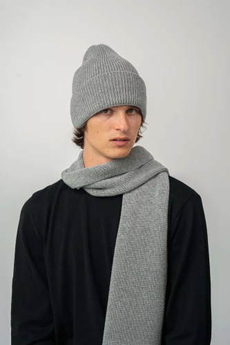 KARIBU KOPYTO RWS - szary elegancki pluszowy prążkowany szalik 100% wełny merino - CARIBOU - gray plush ribbed scarf  (31).jpg