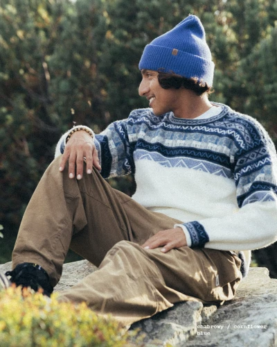 ANTYLOPA KOPYTO RWS - chabrowy czapka z wysokim ściągaczem w prążki 100% merino - ANTELOPE beanie with a high ribbed cuff cornflower blue.jpg