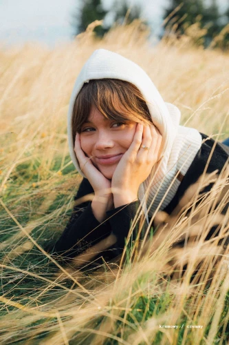 KAPIBARA KOPYTO RWS - kremowy ciepły kaptur  balaklawa - 100% merino - CAPYBARA hood balaclava creamy (3).jpg