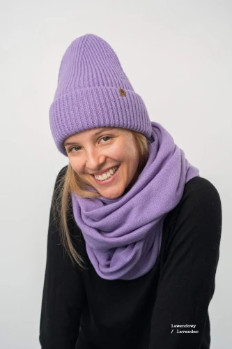 MANUL RWS KOPYTO- lawendowy duży lekki pluszowy szalik elegancki 100% merino - PALLAS'S CAT - Large lightweight plush scarf (2).jpg