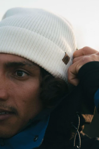 GAZELA KOPYTO RWS -kremowa lekka prążkowana czapka z  wełny merino - GAZELLE  light weight ribbed beanie creamy (1).jpg