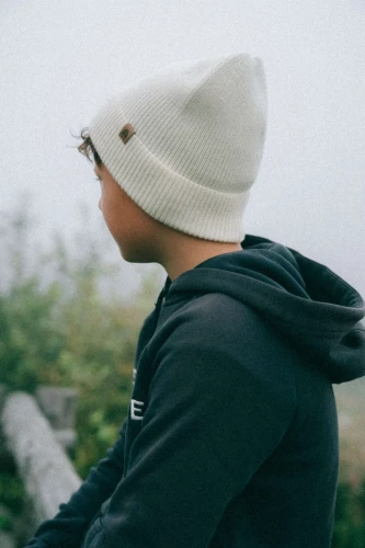 GAZELA KOPYTO RWS -kremowa lekka prążkowana czapka z  wełny merino - GAZELLE  light weight ribbed beanie creamy (3).jpg