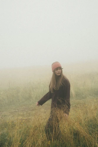 KOJOT KOPYTO RWS - rozana szeroka pluszowa opaska z wełny merino, ciepla, opaska na zime, opaska na rower, na wycieczke, COYOTE a wide plush headband made of merino wool rose(21).jpg