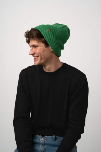 ŁOS-KOPYTO-RWS-zielony-trawiasty-czapka-yellow-MOOSE-z-welny-merino-mulesing-free-niegryzaca-ciepla-welniana-eko-wool-beanie-hat.jpg