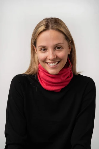 OPOS-KOPYTO-RWS-malinowy-komin-golf-cieply-100%-wełny-merino-POSSUM-tube scraf.jpg