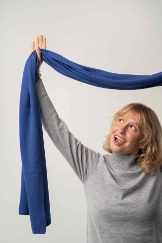 MANUL RWS KOPYTO- chabrowy duży lekki pluszowy szalik elegancki 100% merino - PALLAS'S CAT - Large lightweight plush scarf