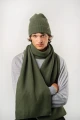 KARIBU KOPYTO RWS - oliwkowy elegancki pluszowy prążkowany szalik 100% wełny merino - CARIBOU - olive plush ribbed scarf