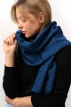 JARZĄB RWS KOPYTO - elegancki niebiesko - czarny szalik w roślinne wzory ze 100% wełny merino- ROWAN - Scarf with botanical patterns (1).jpg