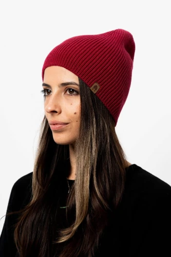 JELEN-KOPYTO-RWS-magenta-DEER-czarna-czapka-z-wełny-merino-mulesing-free-niegryzaca-cienka-ciepla-welniana-eko-wool-beanie-hat.jpg