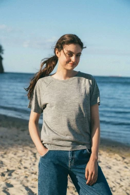 CHAMELEON RWS - women's gray timeless t-shirt 100% merino wool RWS