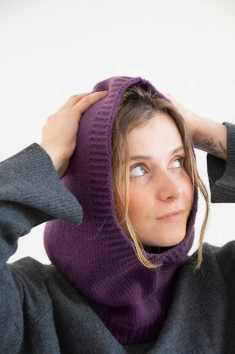 KOPYTO-KOALA-fioletowy-violet-kapturek-welniany-balaklawa-welniana-wool-hood-balaclava-merino-rws-z-etycznej-welny-bez-sznurkow-gladki.jpg