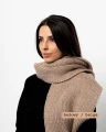 PUCHACZ-KOPYTO-sowa-kolor-beżowy-z-welny-welniany-merino-bawełna-czesana-wool-mulesing-free-puchaty-szeroki-długi-beige-scarf-wool-big-wide-warm-ciepły-komplet-czapka.png