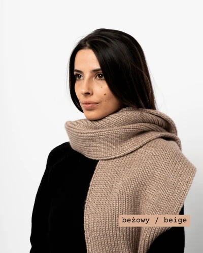 PUCHACZ-KOPYTO-sowa-kolor-beżowy-z-welny-welniany-merino-bawełna-czesana-wool-mulesing-free-puchaty-szeroki-długi-beige-scarf-wool-big-wide-warm-ciepły-komplet-czapka.png