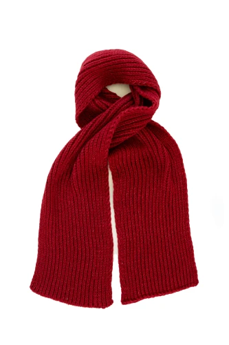 PUCHACZ szalik rubinowy.jpg
