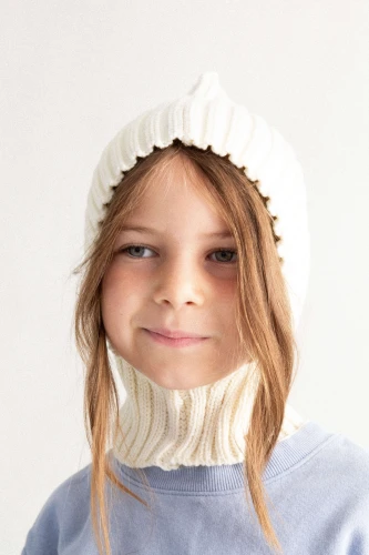kopyto-dudek-KAPTUREK-BALAKLAWA-GOLF-dzieciecy-KREMOWY.jpg