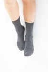 KOPYTO-NORKI-welniane-skarpetki-bezuciskowe-barefoot-z-welny-merino-mulesing-free-etycznej-recycling-poliamid-grafitowe2.jpg