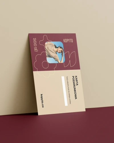 karta podarunkowa mockup6.png