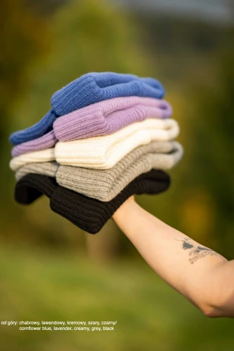 PANDA-KOPYTO-czapka-duża-welniana-z-welny-merino-certyfikat-RWS-mulesing-free-beanie-hat (1).jpg