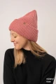 PANDA-KOPYTO-czapka-różana-duża-welniana-z-welny-merino-certyfikat-RWS-mulesing-free-beanie-hat-rose.jpg