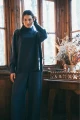 KOPYTO-IRBIS-jeansowy-jeans-welniany-sweter-z-golfem-merino-welna-rws-oversized-wool-turtleneck-sweater.jpg