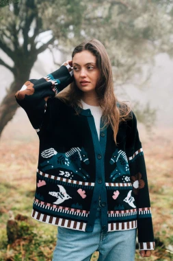 AGAMIA RWS - kardigan w ludowe wzory - zapinany sweter wełna merino i bawełna