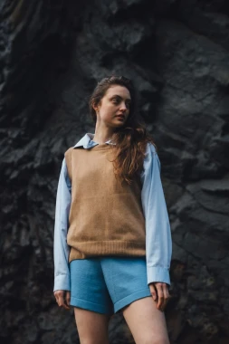 PUMA RWS - karmelowa lekka wełniana kamizelka z 100% etycznej wełny merino RWS